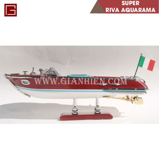 1-super-riva-aquarama.jpg