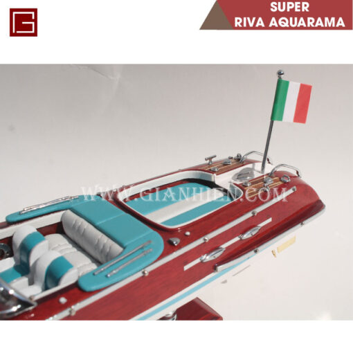 4-super-riva-aquarama.jpg