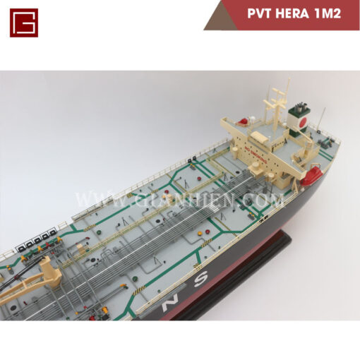 7-hera-1m2.jpg