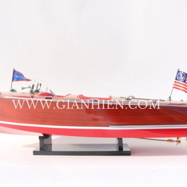 CHRIS CRAFT DELUXE RUNABOUT 1942