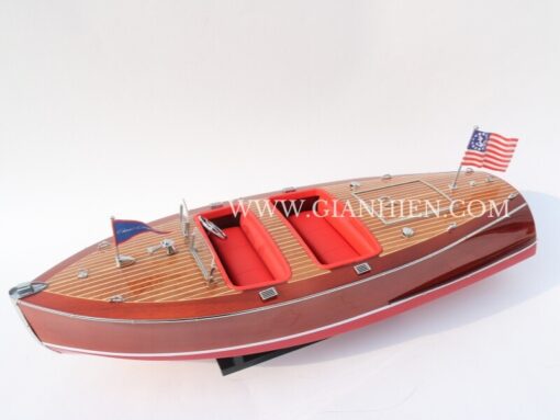 Chris Craft Deluxe Runabout 1942