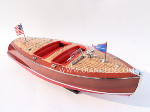 Chris Craft Deluxe Runabout 1942