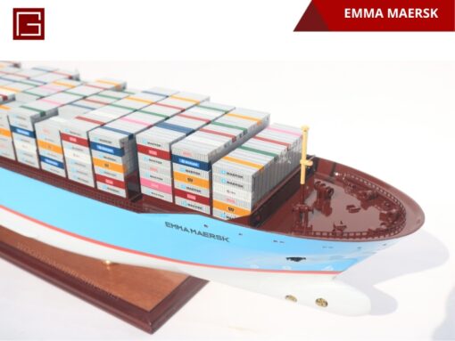 Emma Maersk-19