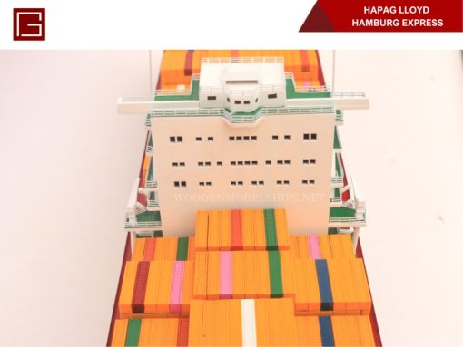 Hapag Lloyd Hamburg Express-18