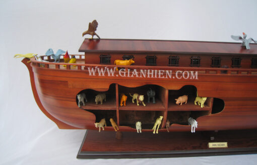 Noahs-ark-3.jpg