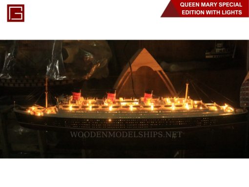 Queen Mary Special Edition With Lights-05