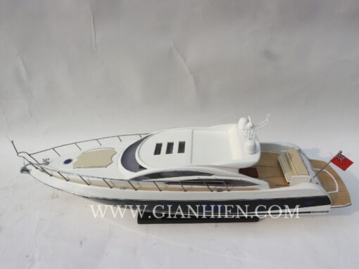 Sunseeker Predator 72