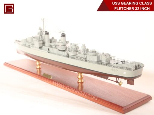 Uss Gearing Class Fletcher-08