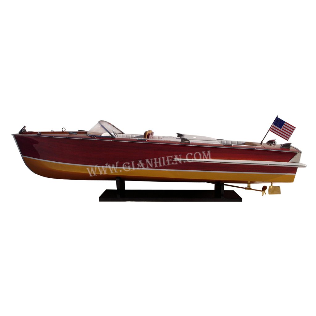 Speed boats gia nhi n