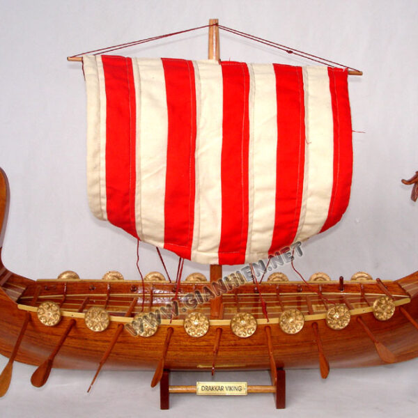 Fishing boats gia nhi n