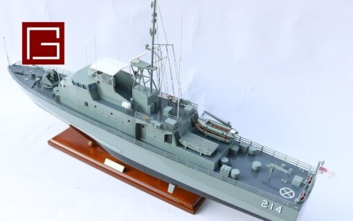 Hmas Dubbo 214 (6)