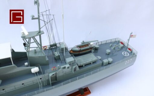 Hmas Launceston 207 (4)