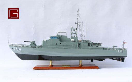 Hmas Warrnambool 204 (2)