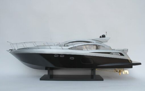 Sunseeker Predator 64