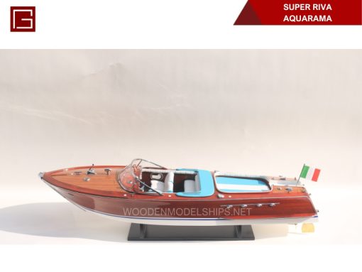 Super Riva Aquarama-02