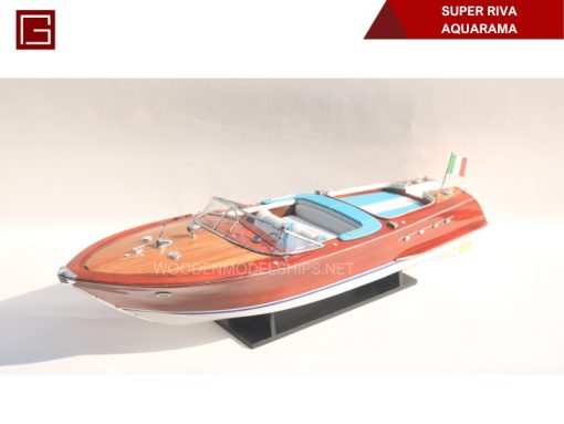 Super Riva Aquarama-05