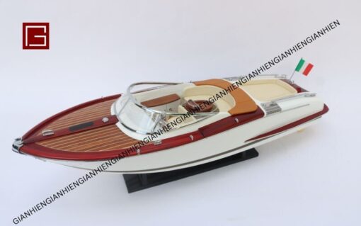 Riva Aquariva Gucci (3)