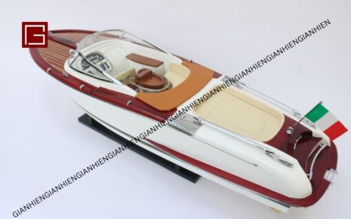 Riva Aquariva Gucci (6)