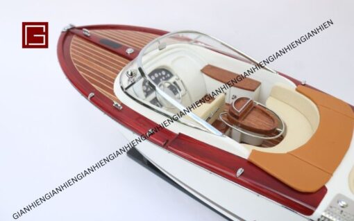 Riva Aquariva Gucci (8)