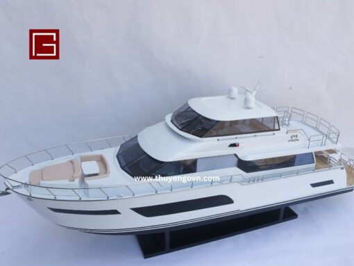 Horizon V72 Motoryacht (5)