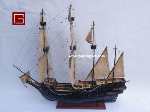 Portuguese Black Ship Model