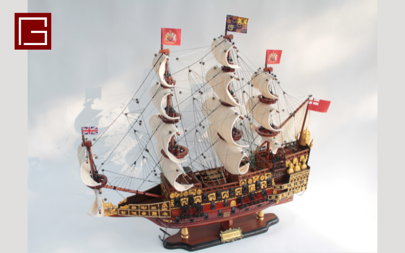 Sovereign Of The Seas - 10 of the most formal classic European boat models