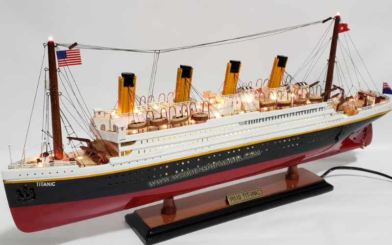 Titanic Wooden Boat Model 1