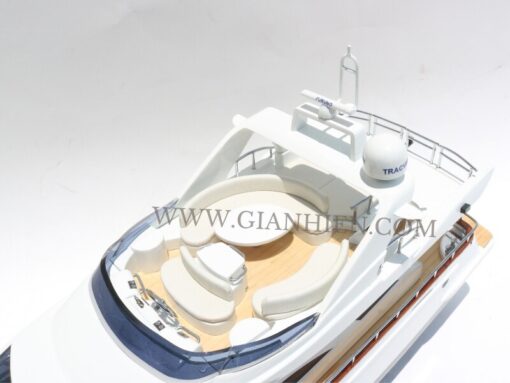 Azimut 80 Carat