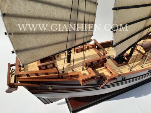 Chinese Junk Dark Wood