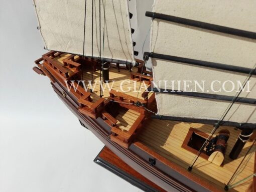 Chinese Junk Dark Wood