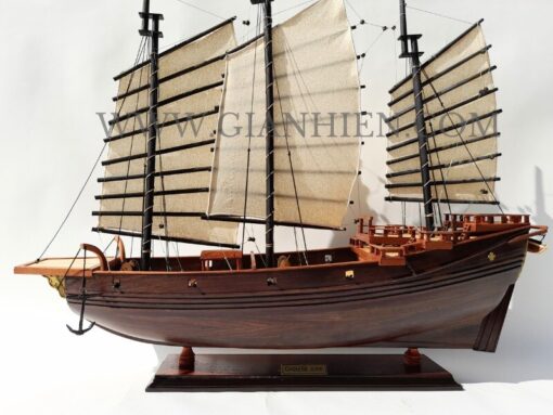 Chinese Junk Dark Wood