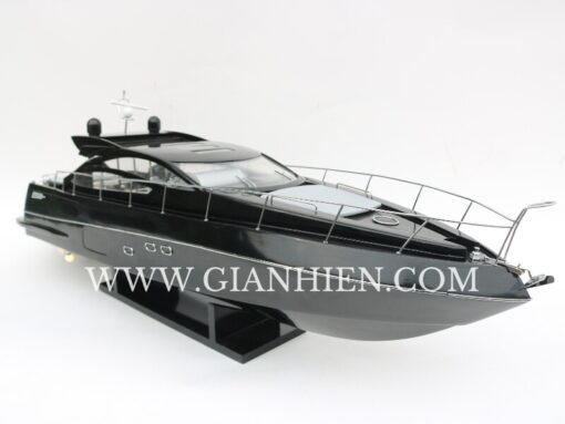 Sunseeker Predator 64 Black