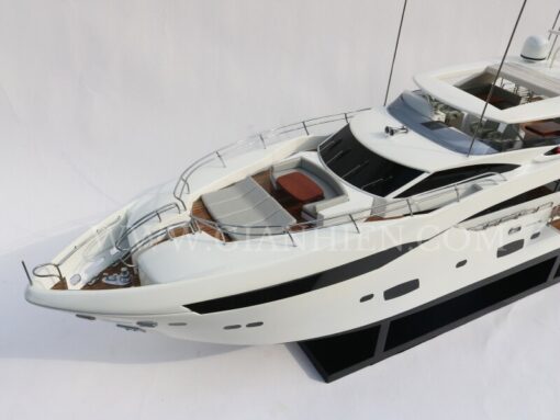 Sunseeker115 Sport Yacht