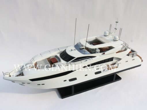 Sunseeker115 Sport Yacht