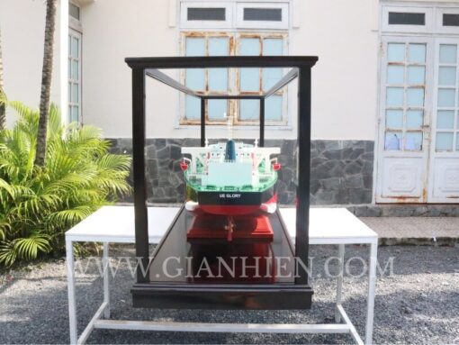 Display Case For Seawise Giant 230cm