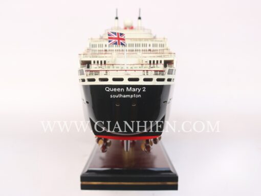 Rms queen mary 2