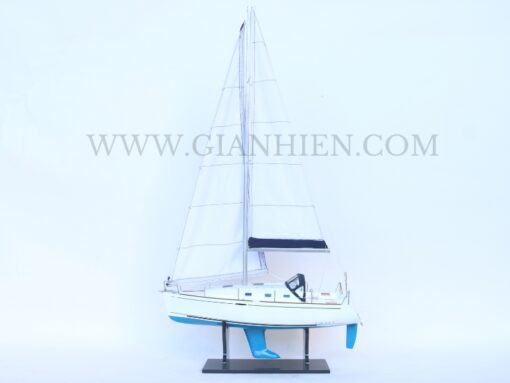 Beneteau agnes ship