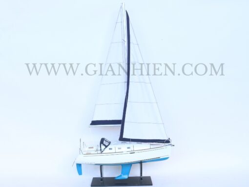 Beneteau agnes ship