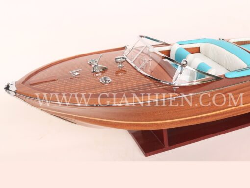 Riva aquarama wood