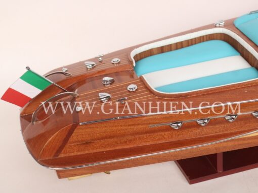 Riva aquarama wood