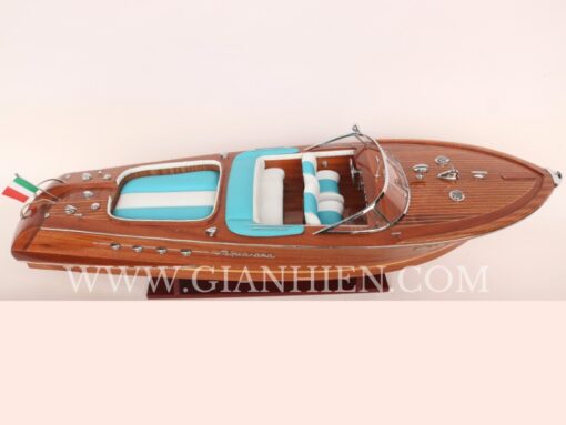 Riva aquarama wood