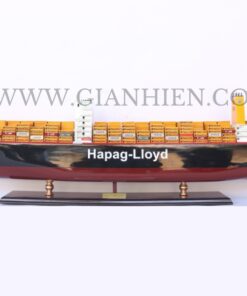 Hapag-lloyd-hamburg-express-01