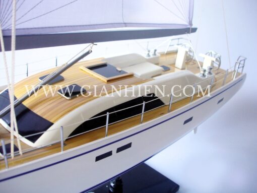 Nautor swan 105