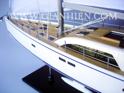 Nautor swan 105