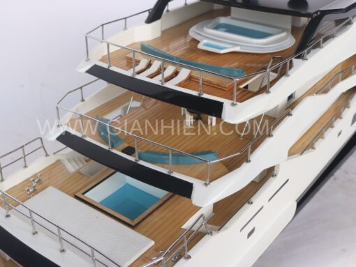 Sunseeker Yacht 161-13