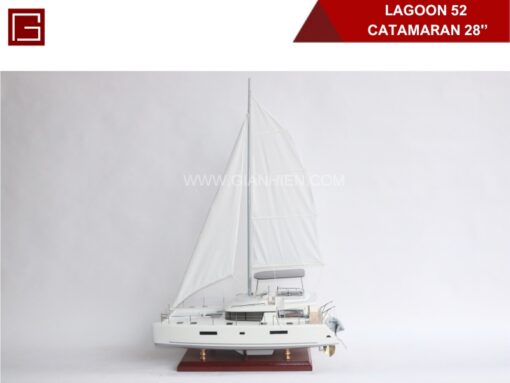 Lagoon 52 Catamaran-01