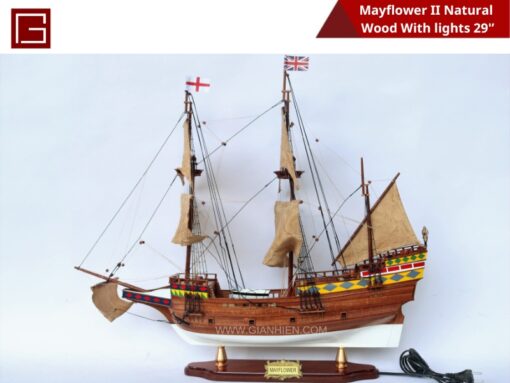 Mayflower Ii Natural Wood With Lights-02