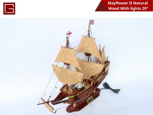 Mayflower Ii Natural Wood With Lights-04