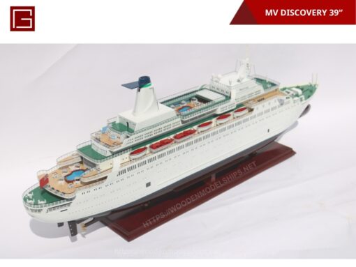 Mv Discovery-17