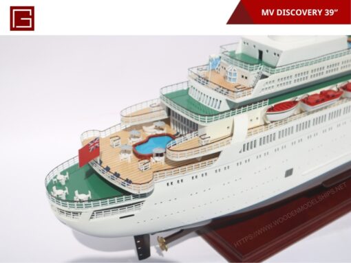 Mv Discovery-18